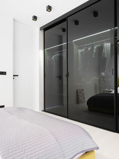 Schiebetürschrank von raumplus